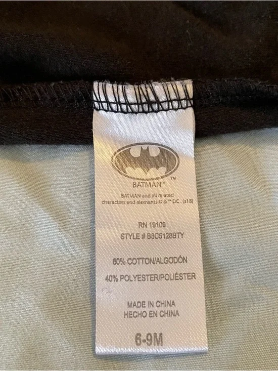 Batman Black and Yellow Graphic Baby One-Piece Bodysuit - Picture 6 of 6